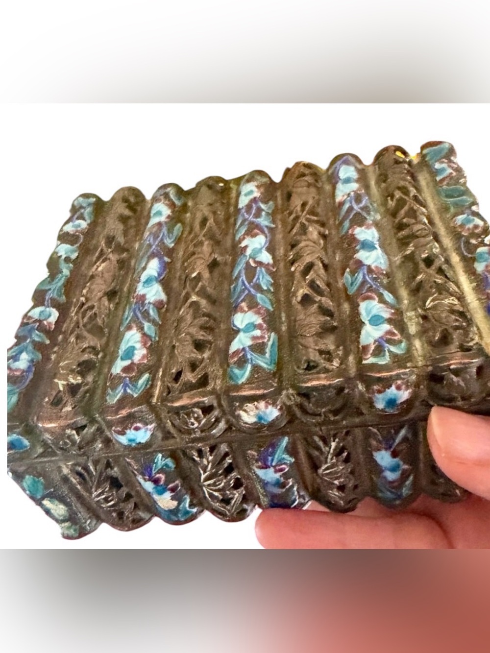 Antique Chinese Cloisonne Repousse’ Copper & Brass Floral Trinket Box